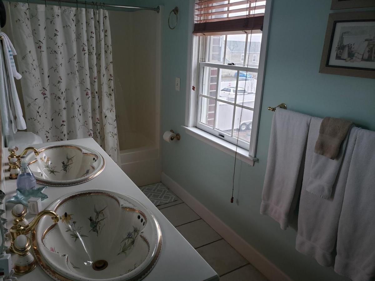 Blue Heron Inn - A Bed And Breakfast Llc โซโลมอนส์ ภายนอก รูปภาพ