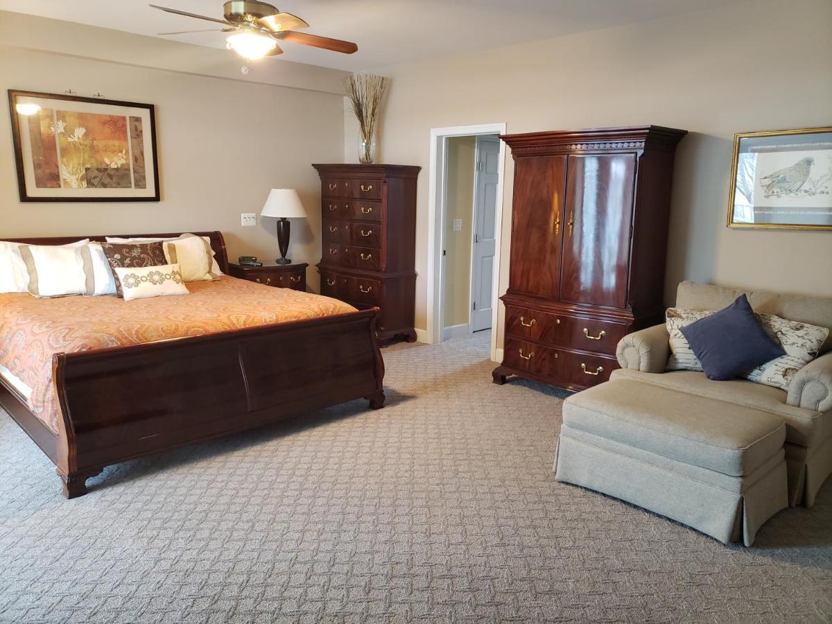 Blue Heron Inn - A Bed And Breakfast Llc โซโลมอนส์ ภายนอก รูปภาพ